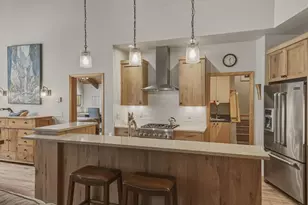 70836 Mountain Rose, Black Butte Ranch, OR 97759 - Photo 12