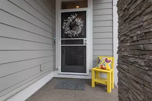20821 SE Humber Ln, Bend, OR 97702 - Photo 2