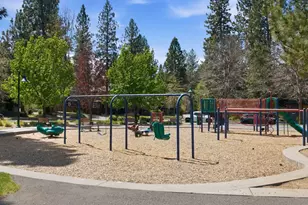 1436 NW William Clark St, Bend, OR 97703 - Photo 32