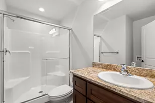 4730 Gebhard Rd, Central Point, OR 97502 - Photo 16