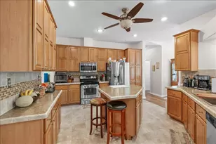 4829 Jumpoff Joe Creek Rd, Grants Pass, OR 97526 - Photo 10