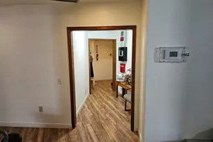 181 NW Bunnell Ave, Grants Pass, OR 97526 - Photo 8