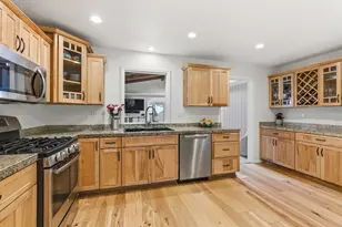 144 SW Cleveland Ave, Bend, OR 97702 - Photo 32