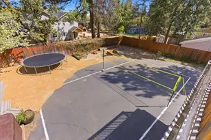 144 SW Cleveland Ave, Bend, OR 97702 - Photo 44