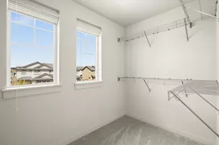 2366 NE Victor Pl, Bend, OR 97701 - Photo 18