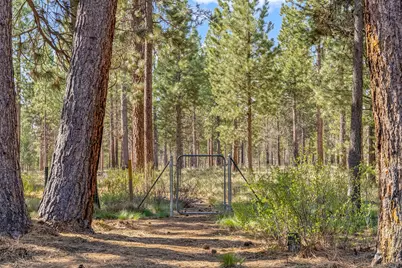 16983 Jacinto Road, Bend, OR 97707 - Photo 4