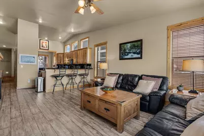 863 SW Blakely Road, Bend, OR 97702 - Photo 8