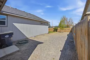 1770 SW 36th Way, Redmond, OR 97756 - Photo 24