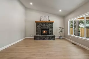 60163 Crater Rd, Bend, OR 97702 - Photo 12