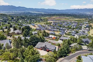 1544 Satellite, Medford, OR 97504 - Photo 60