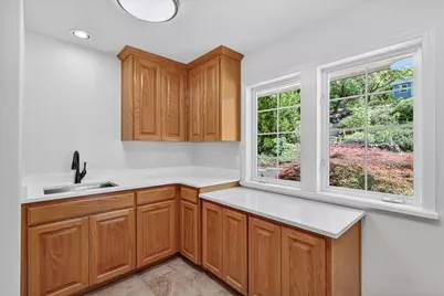 1544 Satellite, Medford, OR 97504 - Photo 28