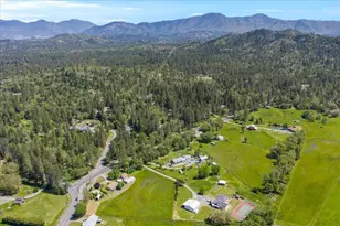 2447 Stringer Gap Rd, Grants Pass, OR 97527 - Photo 30