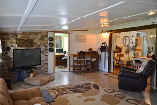 2821 S River Rd, Grants Pass, OR 97527 - Photo 12