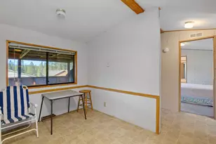 2410 Robertson Bridge Rd, Grants Pass, OR 97526 - Photo 42