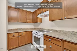 230 Grant St, Ashland, OR 97520 - Photo 14