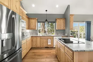 1938 Osprey Dr, Redmond, OR 97756 - Photo 14
