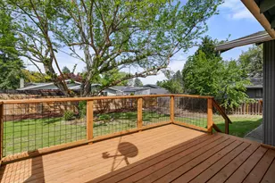 567 N Stoneham, Medford, OR 97504 - Photo 26