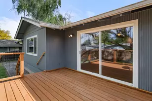 567 N Stoneham, Medford, OR 97504 - Photo 22