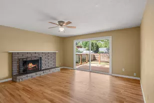 567 N Stoneham, Medford, OR 97504 - Photo 14