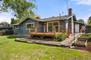 567 N Stoneham, Medford, OR 97504 - Photo 30