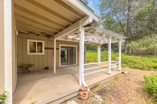 5520 Riverbanks Rd, Grants Pass, OR 97527 - Photo 16