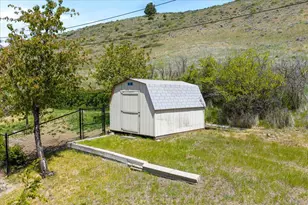 1103 Newcastle Ave, Klamath Falls, OR 97601 - Photo 34