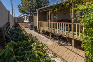 2633 SW Obsidian Ave, Redmond, OR 97756 - Photo 18