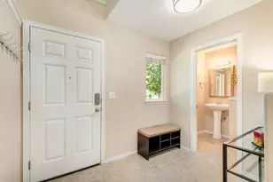 20561 Sun Meadow Way, Bend, OR 97702 - Photo 2