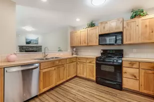 20561 Sun Meadow Way, Bend, OR 97702 - Photo 10