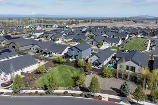 2426 NW Ivy Way, Redmond, OR 97756 - Photo 32