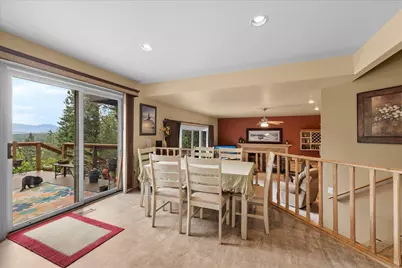 944 Sleepy Hollow Loop, Grants Pass, OR 97527 - Photo 12