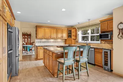 944 Sleepy Hollow Loop, Grants Pass, OR 97527 - Photo 10