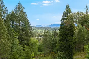 944 Sleepy Hollow Loop, Grants Pass, OR 97527 - Photo 40