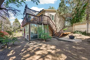 1213 SE Teakwood Dr, Bend, OR 97702 - Photo 40