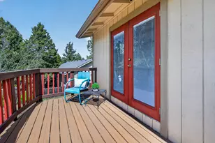1213 SE Teakwood Dr, Bend, OR 97702 - Photo 22