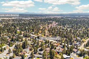 1213 SE Teakwood Dr, Bend, OR 97702 - Photo 42