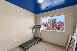 7665 24th St, White City, OR 97503 - Photo 18
