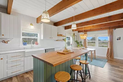 61280 Larsen Road, Bend, OR 97702 - Photo 14