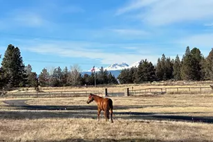 61280 Larsen Rd, Bend, OR 97702 - Photo 56