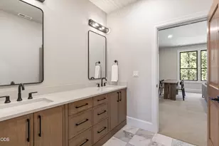 56322 Fireglass Loop, Bend, OR 97707 - Photo 26