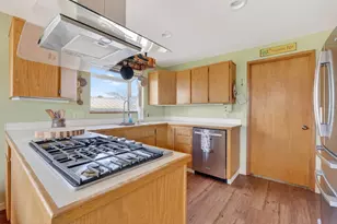 501 NW 103rd St, Redmond, OR 97756 - Photo 12