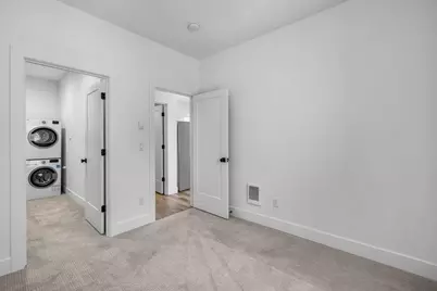 84 NW Portland Avenue, Bend, OR 97703 - Photo 38