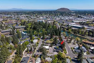 84 NW Portland Ave, Bend, OR 97703 - Photo 48