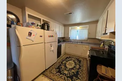 835 Cherry Street, Medford, OR 97501 - Photo 4