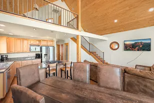 41473 Orch Vw Rd, Kimberly, OR 97848 - Photo 10
