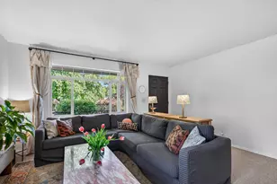 81 Crocker St, Ashland, OR 97520 - Photo 4