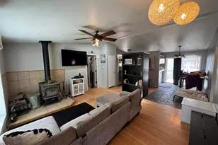 54655 Husky Ln, Bend, OR 97707 - Photo 4