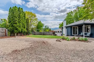 1676 Edgevale Ave, Medford, OR 97504 - Photo 30