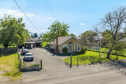 849 Cherry Street, Medford, OR 97501 - Photo 1