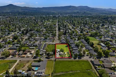 849 Cherry Street, Medford, OR 97501 - Photo 6